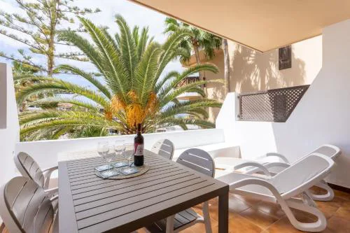 Oceanfront Tenerife South Abatros 254