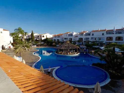Premium Fairways Luxury Apartment with Stunning Mountain Views