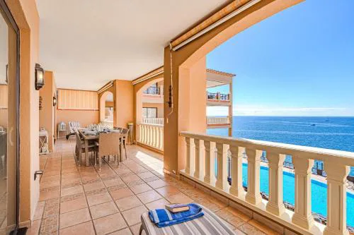 Sea view apartment Nautico Suites