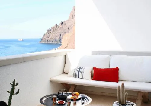 Beach hideaway apartment with modernist design