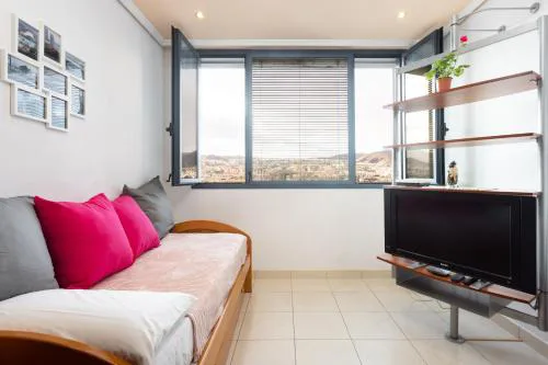 Home2Book Amazing View Apart Floor 25 Santa Cruz