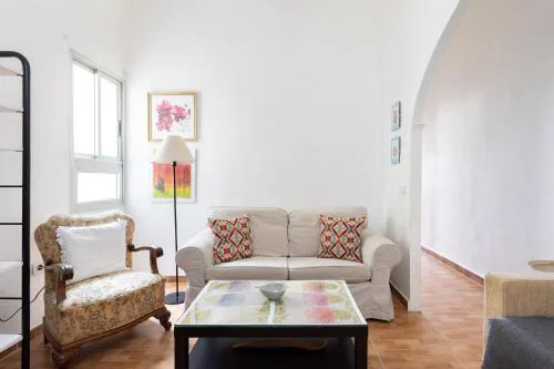Home2Book Charming Apt Santa Cruz City Center