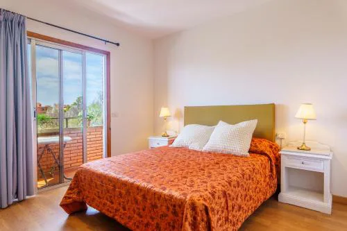 Living Sol - Centric Urban Room