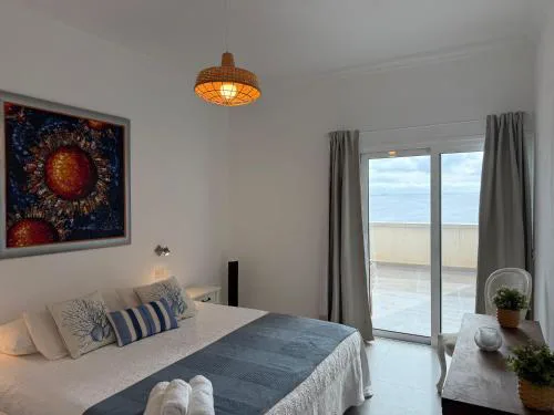 Pambnb Beachfront 1BR Playa Chica
