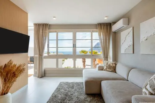 Stylish family home in Los Gigantes