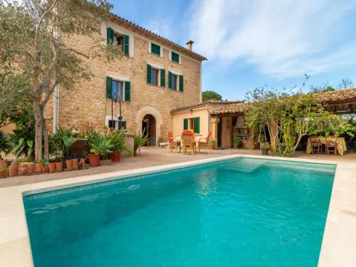 Villa Frontera with Saltwater Pool