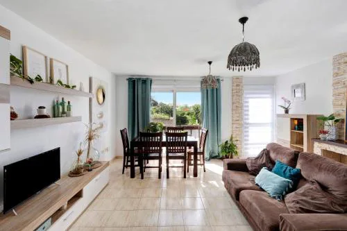 Duplex India