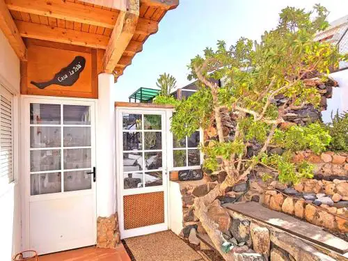 Apartment Casa la Isla in Tarajalejo mit Garten und WiFi by Interhome