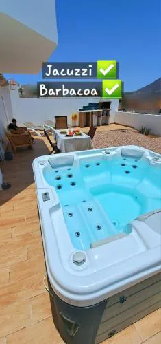 Luna Nueva con Jacuzzi