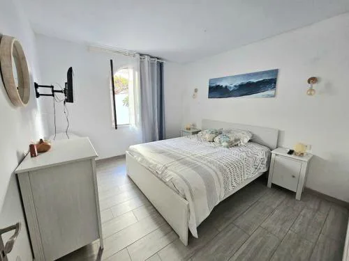 Apartamento con piscina a 500m de la playa