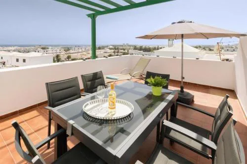 Apartamento OM con vistas al mar y volcanes