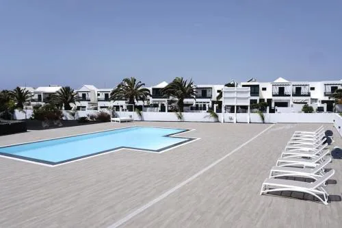 Calma House