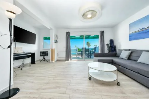 Casa Roberta Sea View