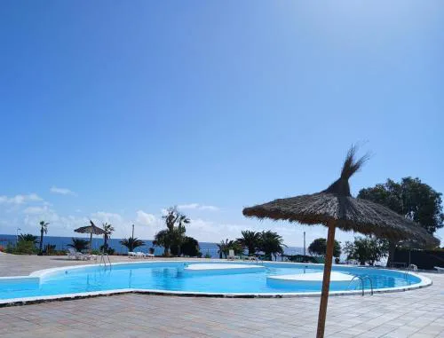 Enjoy Glorious Seaviews from Vista Mar Apartment