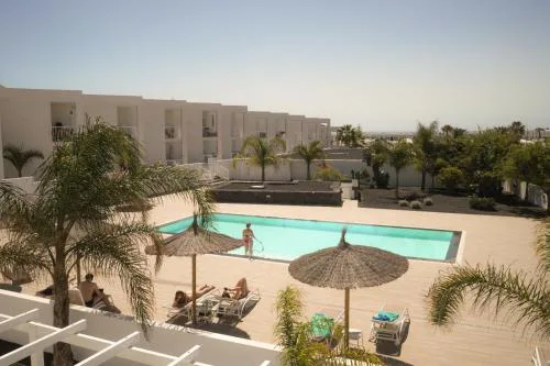 Precioso apartamento en complejo con piscina