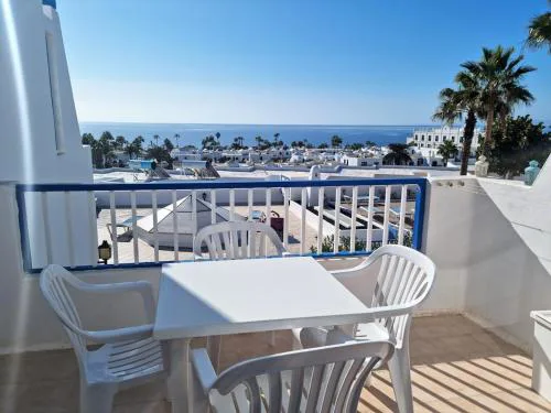 Apartamento Sami vista al mar y piscina