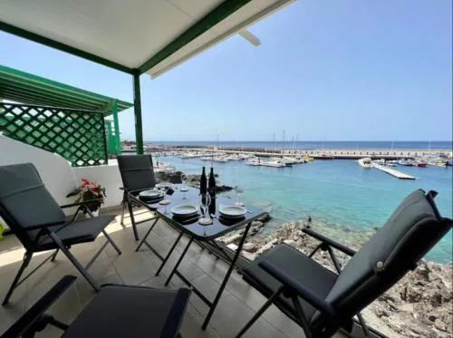 Buena Pesca 18 by JK Lanzarote