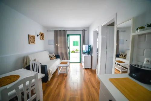 Precioso apartamento con piscina