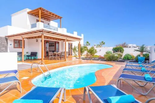 Villa Lupa by Villa Plus