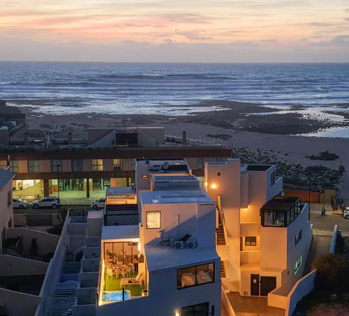 C. Mar 15A Apto moderno con jacuzzi y vista mar