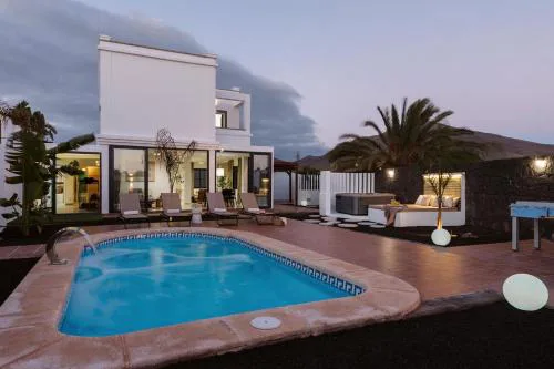 Villa Zendaya