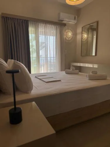 AGALI ROOMs