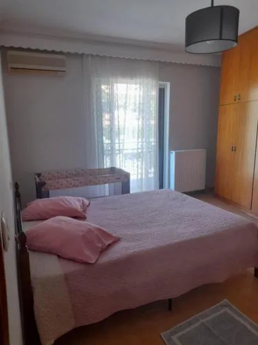 Tzounos Apartment