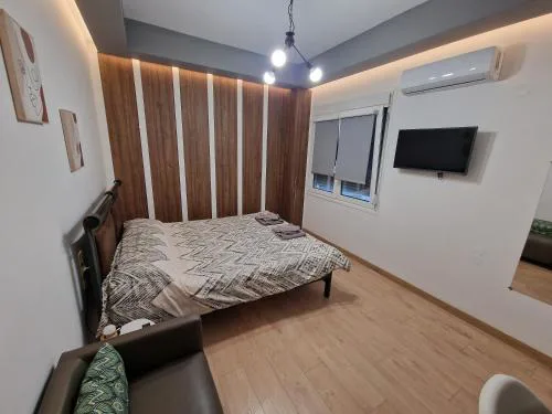Diana's Cozy 13 Studio