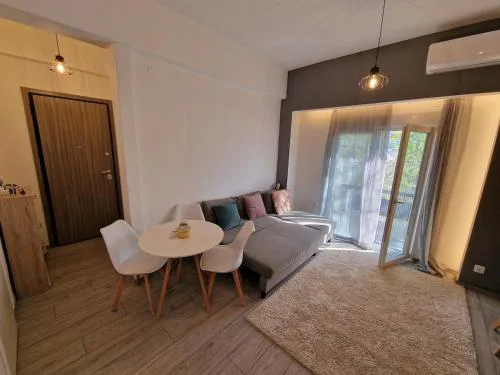 Diana's Cozy 15 Studio