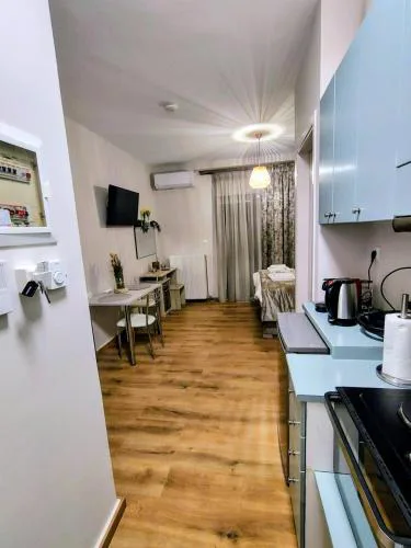 Joanna's House