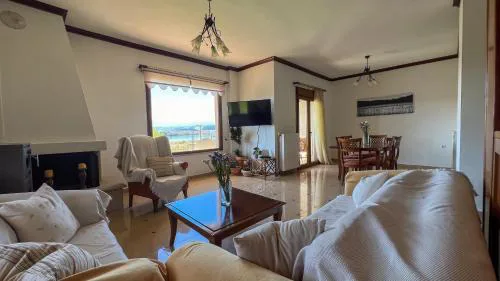 Lake House Ioannina