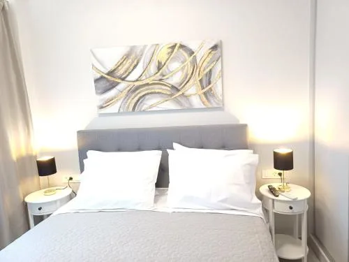 silver apartment ioannina
