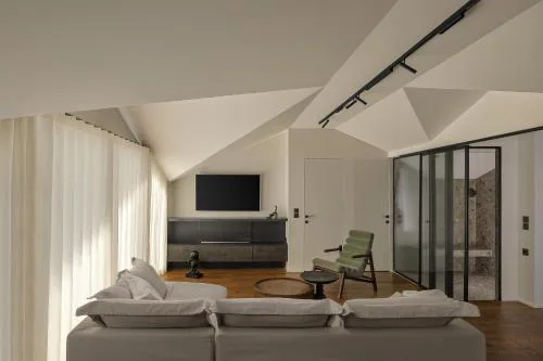 The Lake Loft