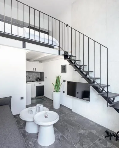 tiny lux room