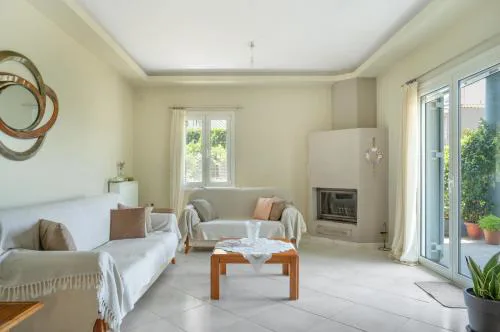 Elia apartment kanali