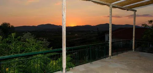Sunset House