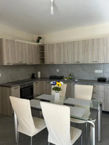 Konitsa Escape Apartment