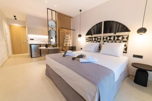 Anesis Deluxe Apartments