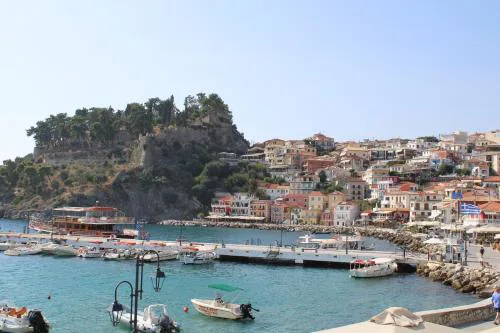 PARALIA Stoudios