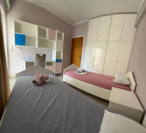 3rd-Floor Apartment Near City Center