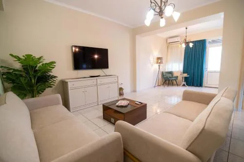 Eva's Apartment