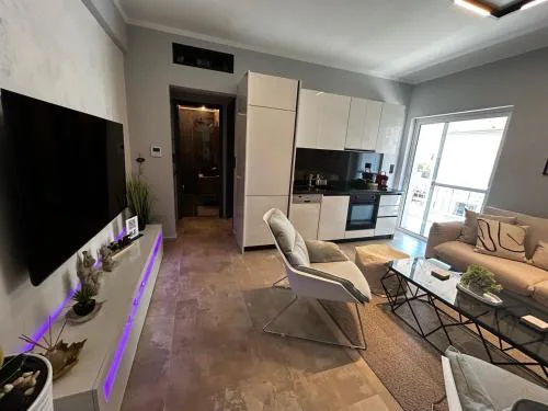George luxury living