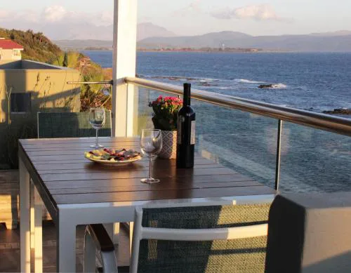 IONIAN BLUE SUITE