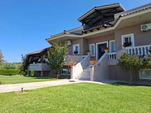 Maison de Jardin, Preveza