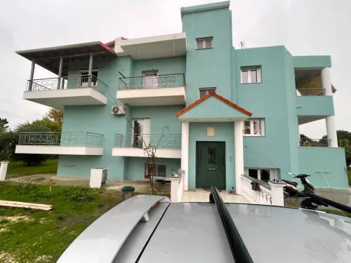 OLIVES Estate APARTMENTS Grande