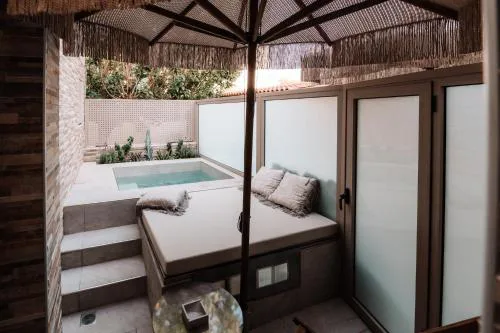 Sabbia Mini Pool Suites II