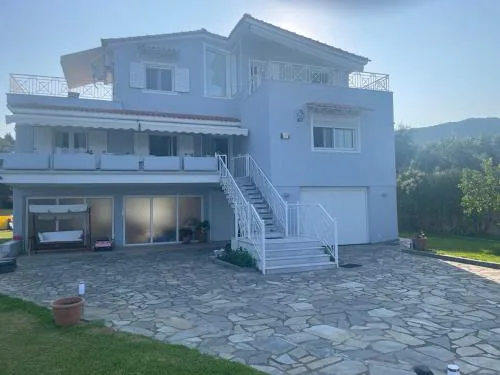 Villa Fay