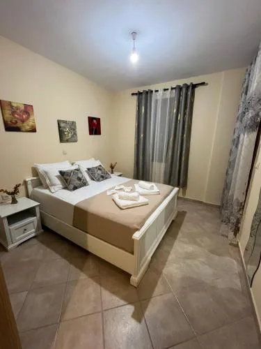 Melas Sweet Home