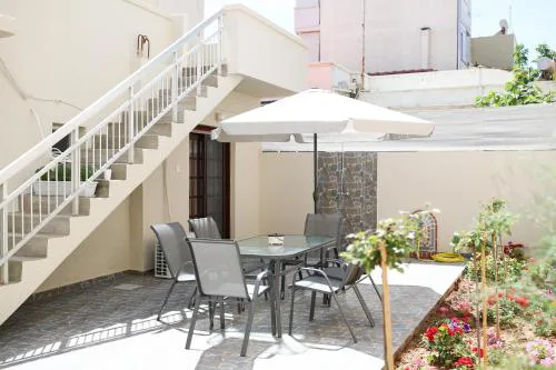 Amazing house with private backyard