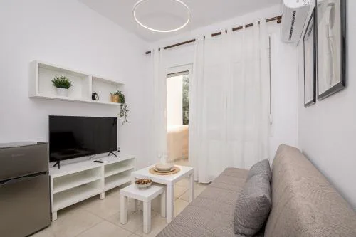 AT Home Apartments C2